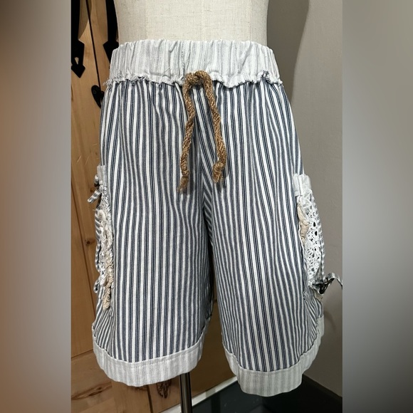 NEW Blue Denim Ticking Crochet and Lace Pocket Shorts - Picture 2 of 5